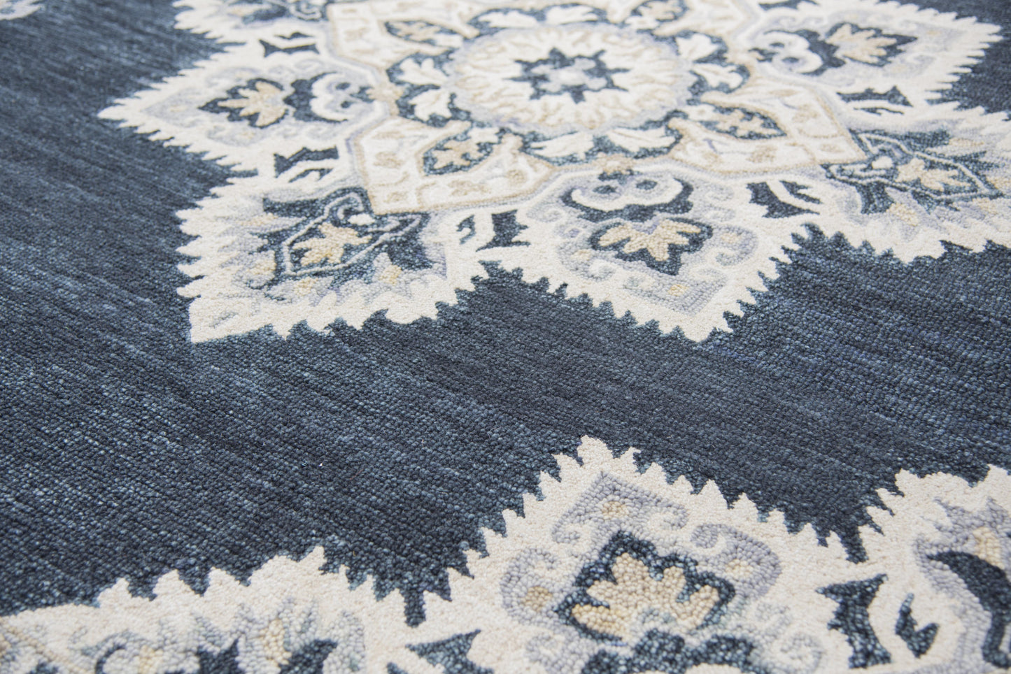 Resonant RS070B Dk.Blue/Natural Hand Tufted Rug - Rizzy