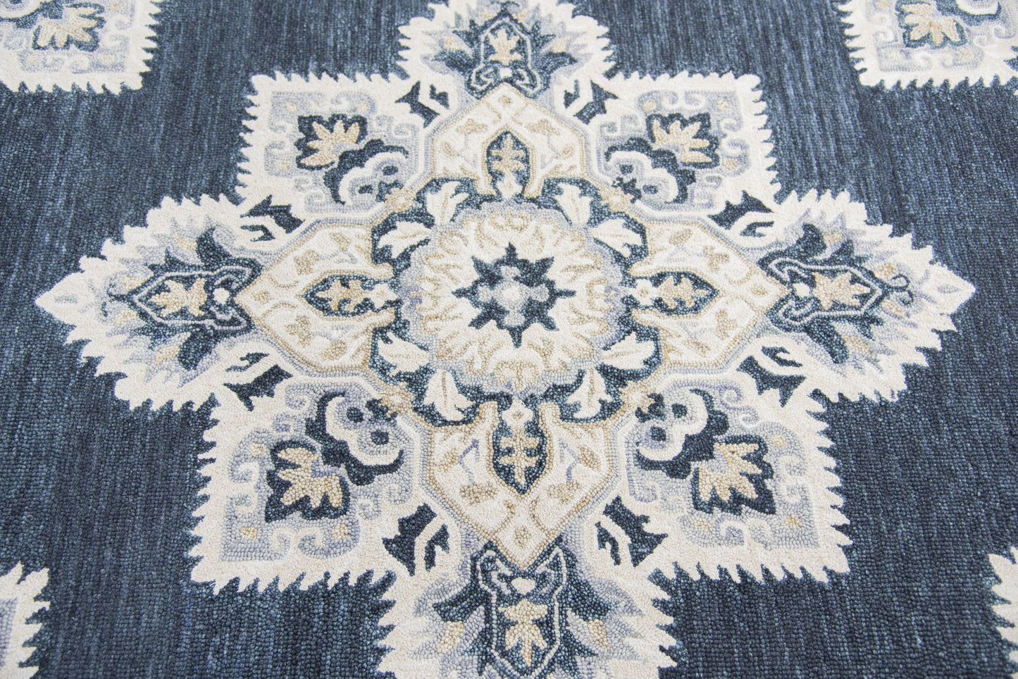 Resonant RS070B Dk.Blue/Natural Hand Tufted Rug - Rizzy