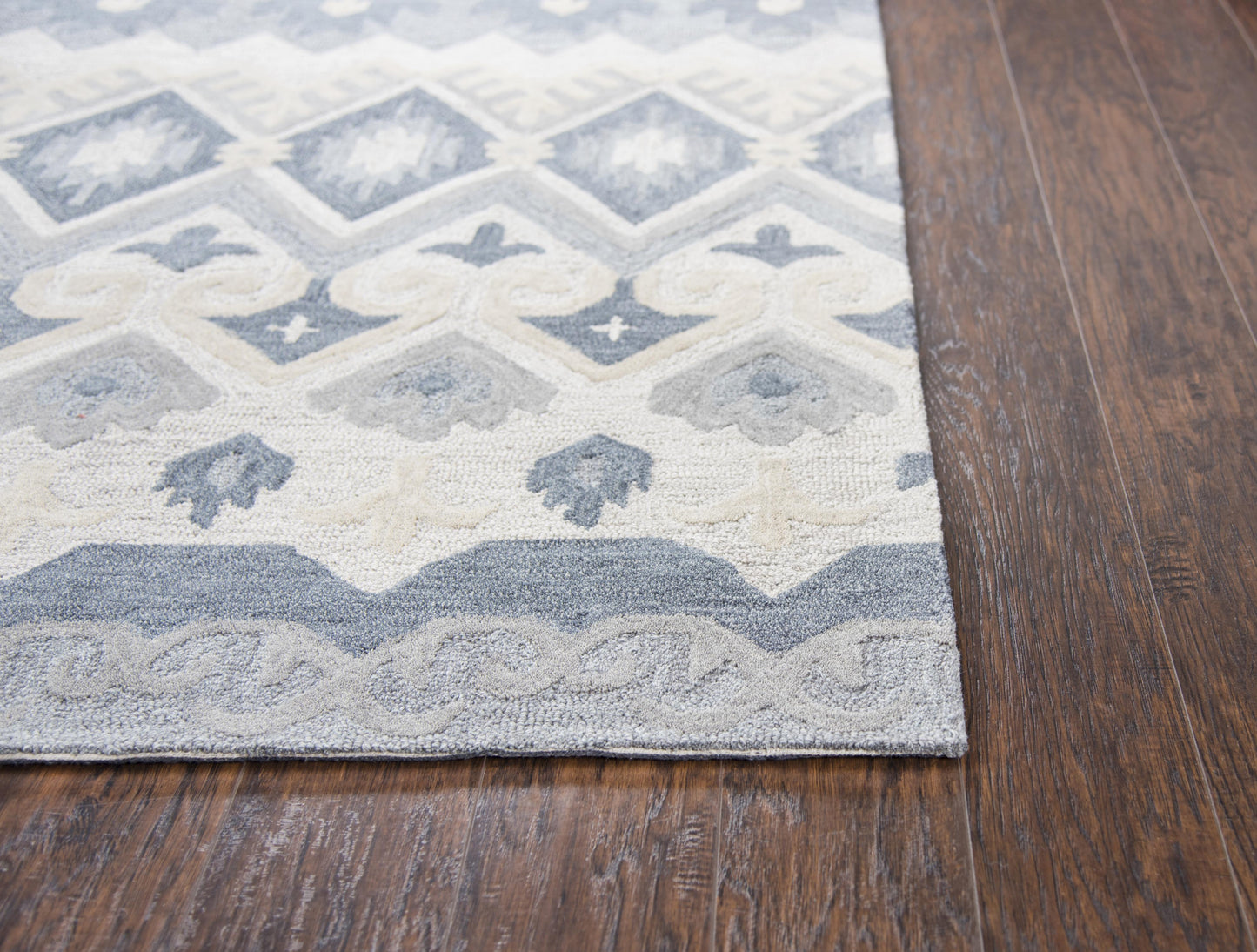 Resonant RS919A Natural  Hand-Tufted Rug - Rizzy