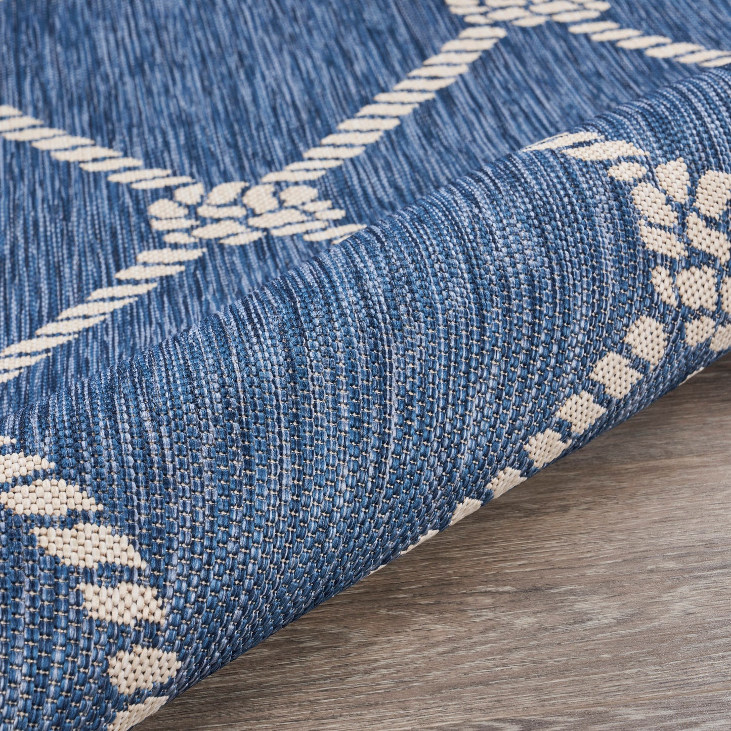 Seaside-81875 Modern Power-Loomed Navy/White Polypropylene Indoor/Outdoor Area Rug - LR Home