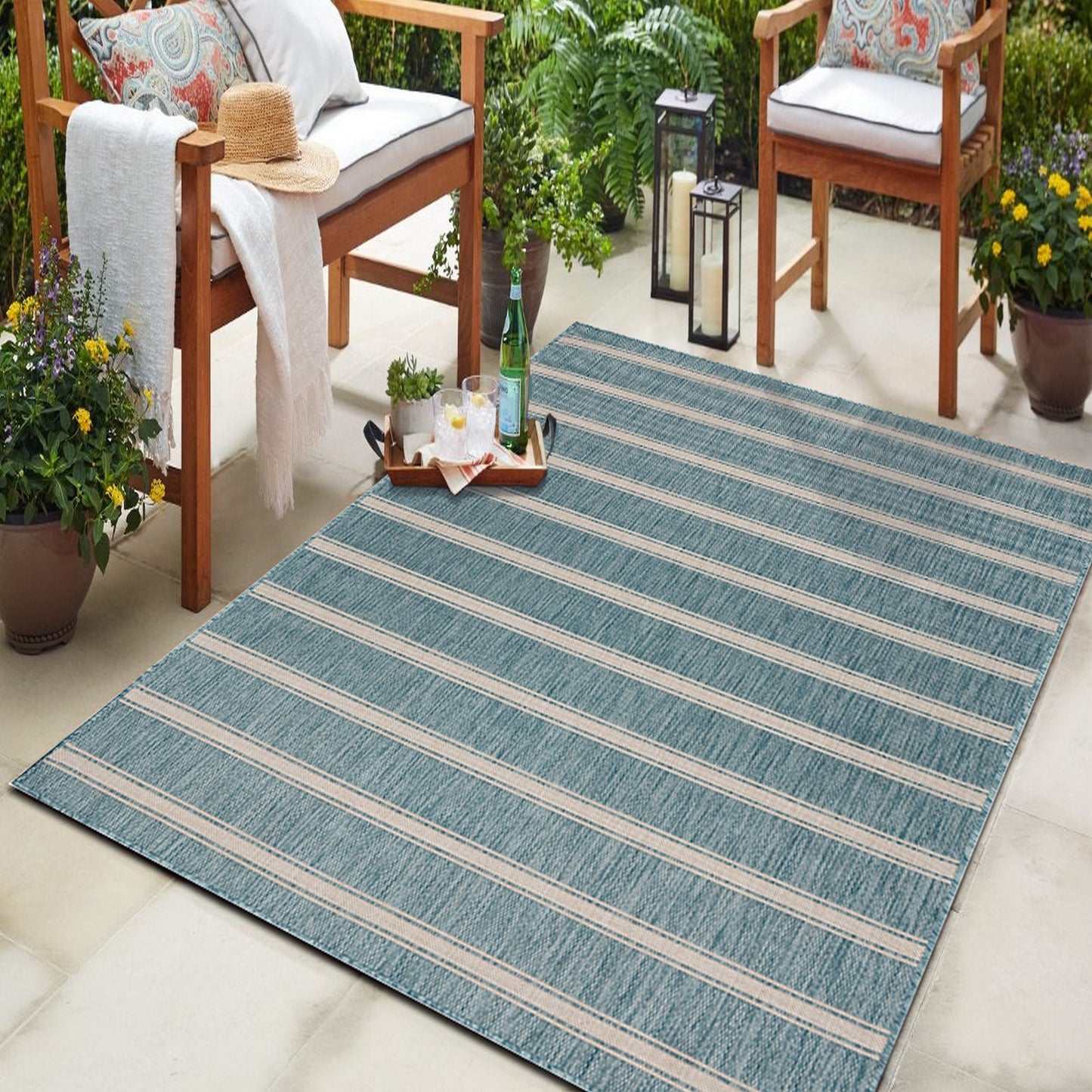 Seaside-81876 Tropical Power-Loomed Aqua/White Polypropylene Indoor/Outdoor Area Rug - LR Home