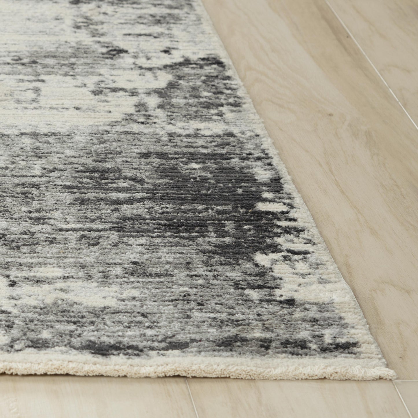 Stratford SFD768 Ivory Machine-Made Rug - Rizzy