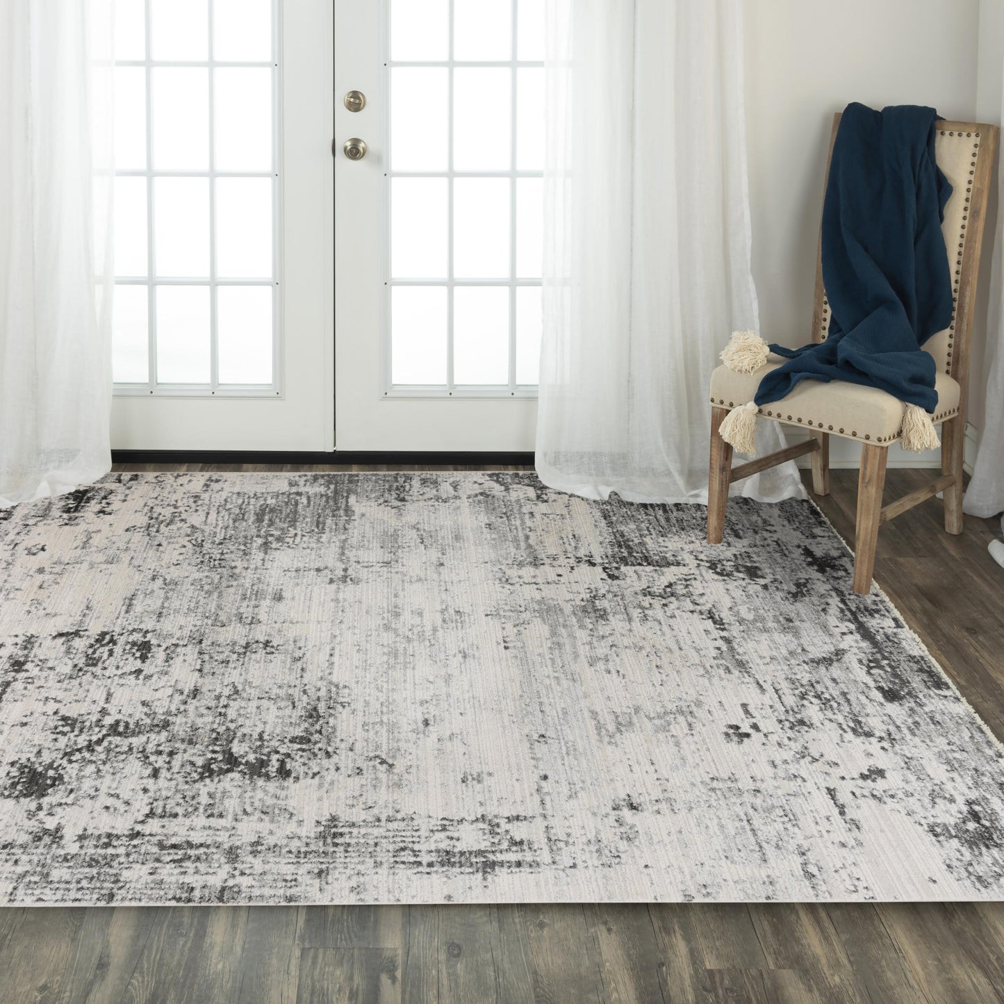 Stratford SFD768 Ivory Machine-Made Rug - Rizzy