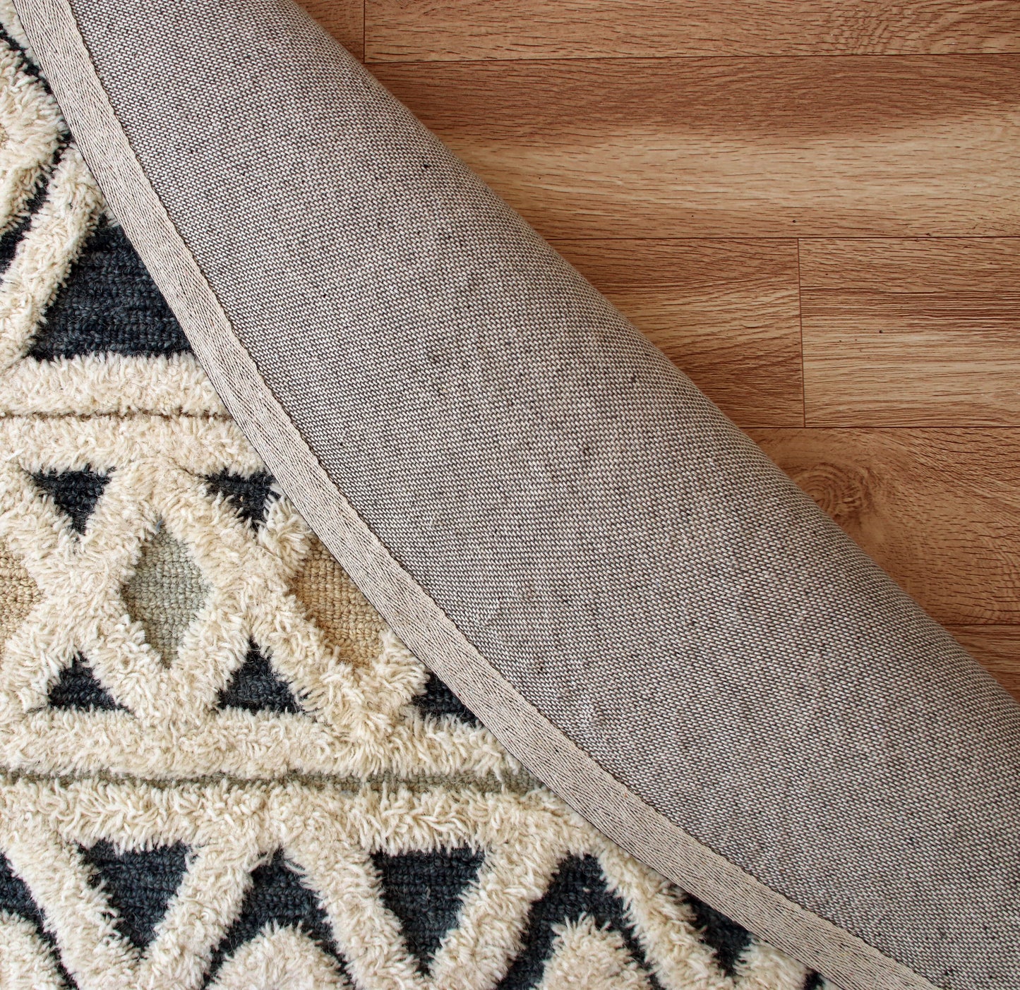 Sinuous-54111 Casual Hand-Tufted Blue/Navy/Cream Cotton Indoor Area Rug - LR Home