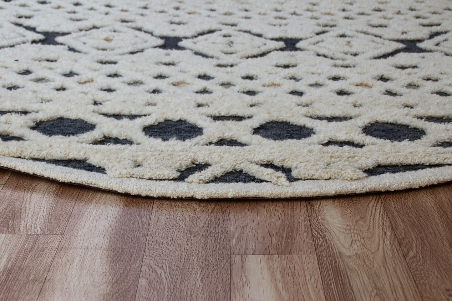 Sinuous-54114 Casual Hand-Tufted Navy/Blue/Cream/Tan Cotton Indoor Area Rug - LR Home