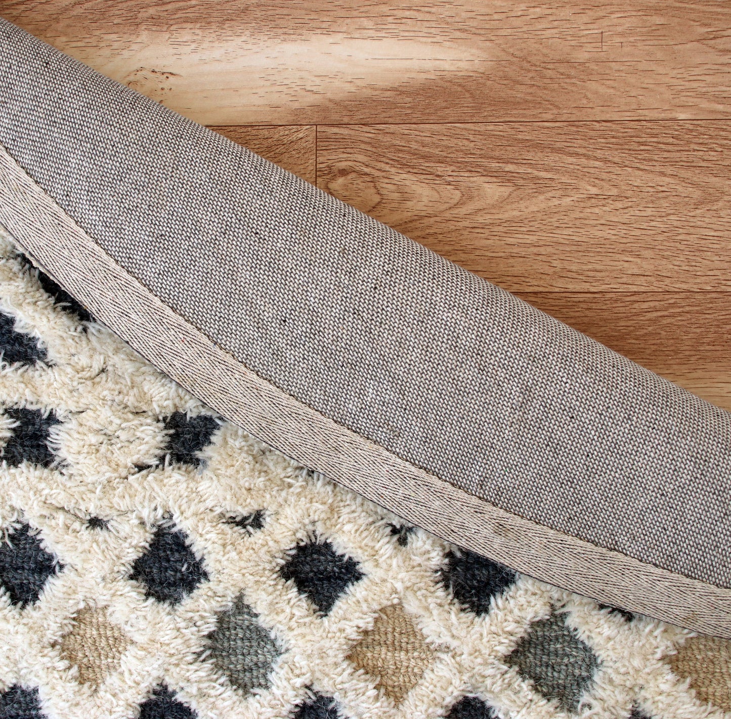 Sinuous-54114 Casual Hand-Tufted Navy/Blue/Cream/Tan Cotton Indoor Area Rug - LR Home