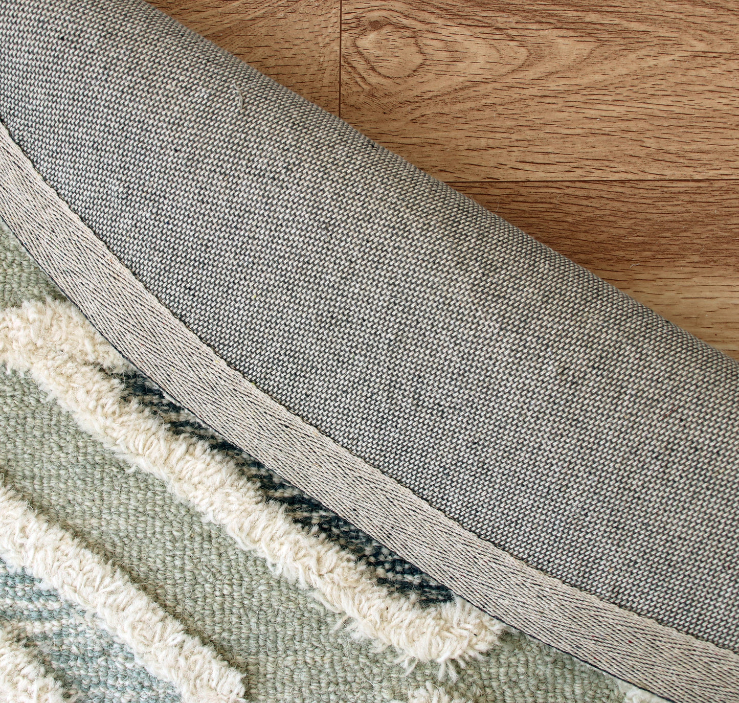 Sinuous-54116 Casual Hand-Tufted Gray/Cream/Light Blue/Navy Cotton Indoor Area Rug - LR Home