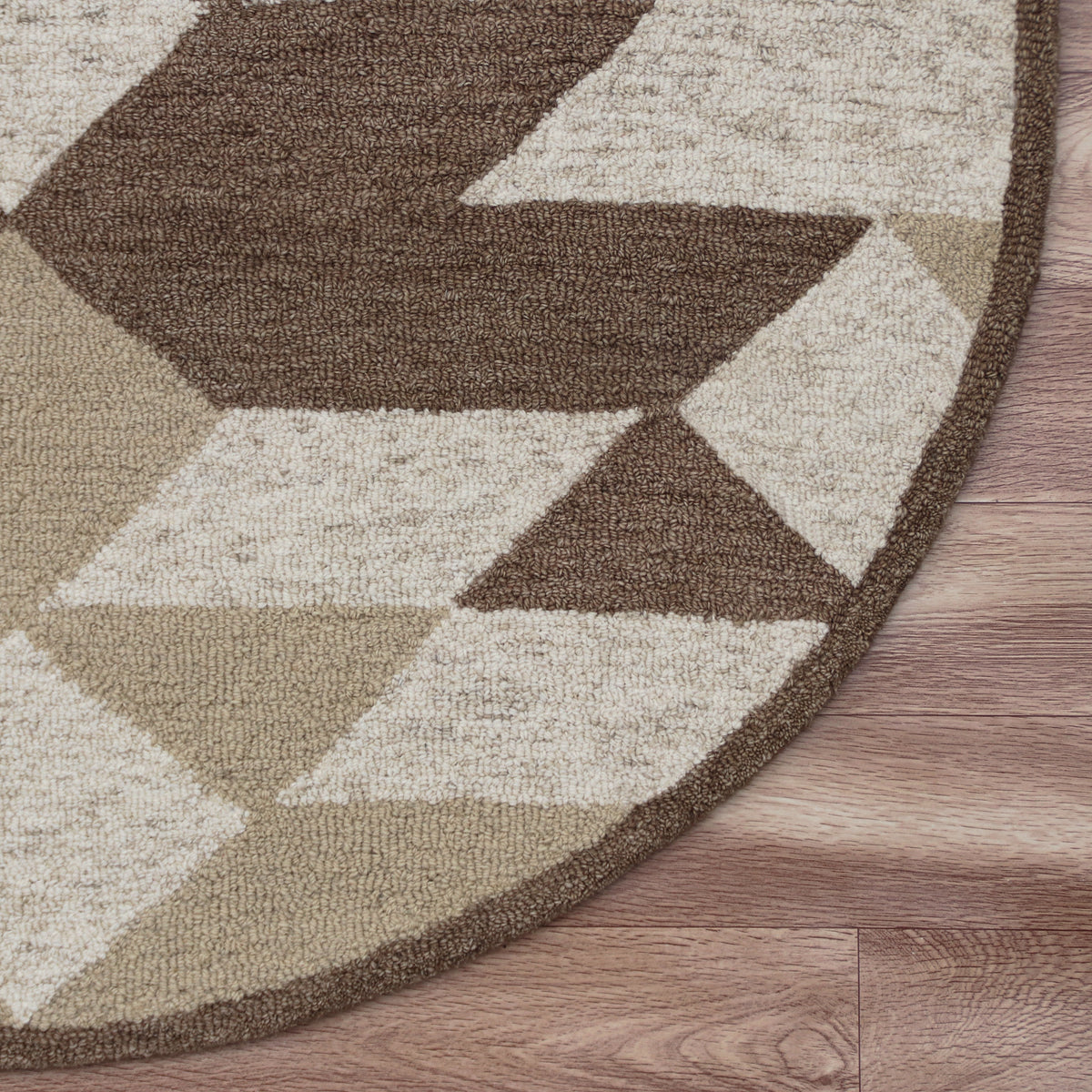 Rustic Southwestern Geometric Round Rug - close-up detail
