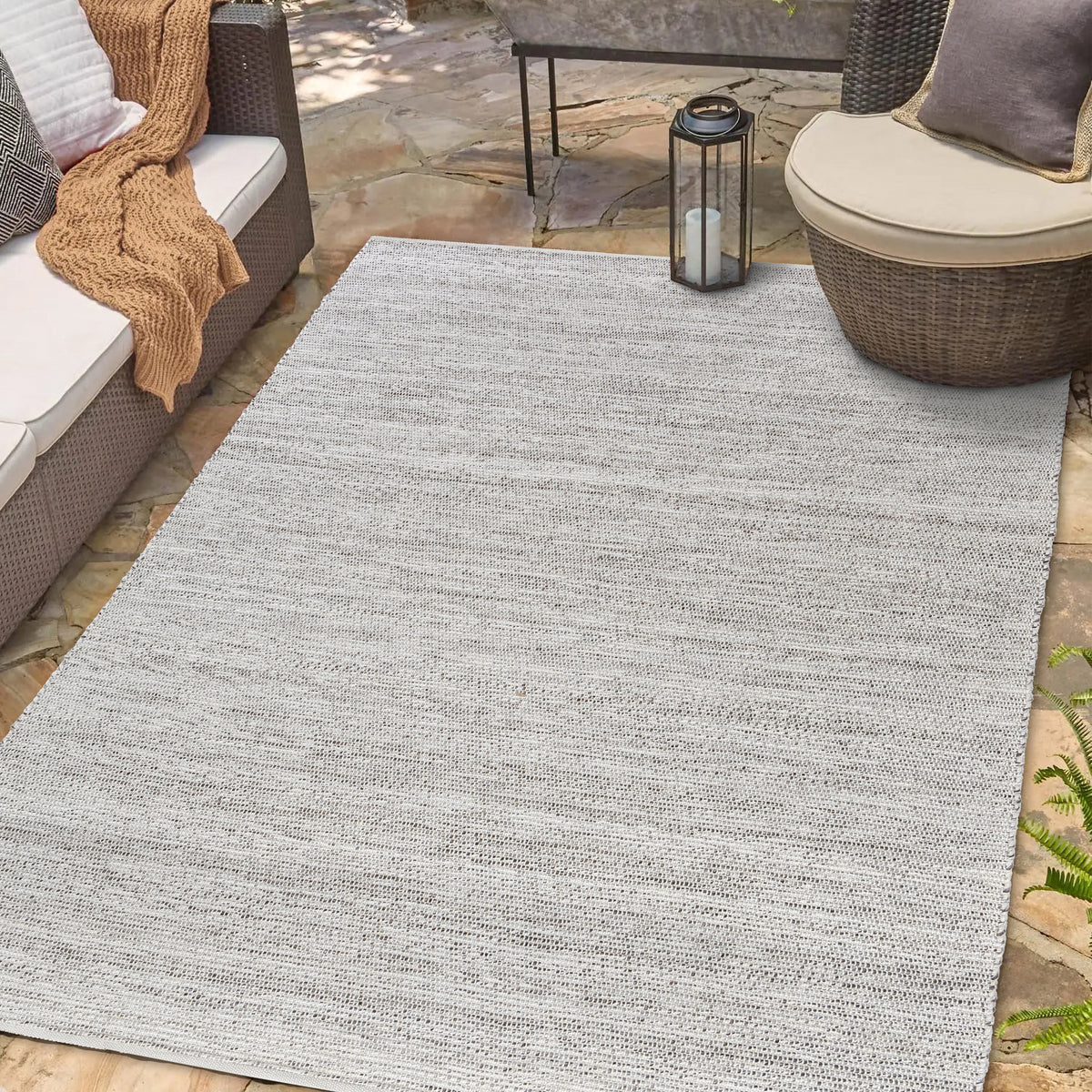 Brown/Ivory Rustic Solid Hand-Woven Polyester Indoor Area Rug - lifestyle view