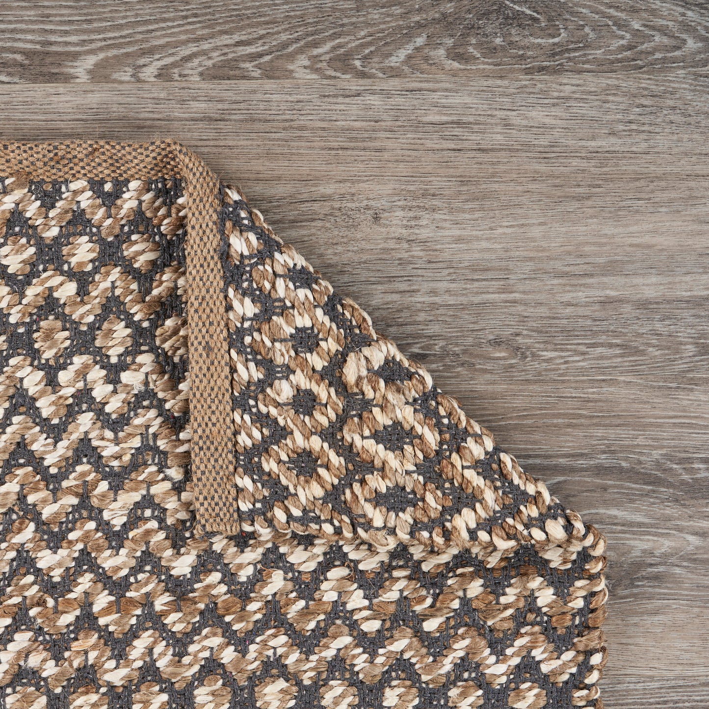 Global Goods-05268 Traditional Hand-Woven Natural/Gray Indoor Area Rug - LR Home