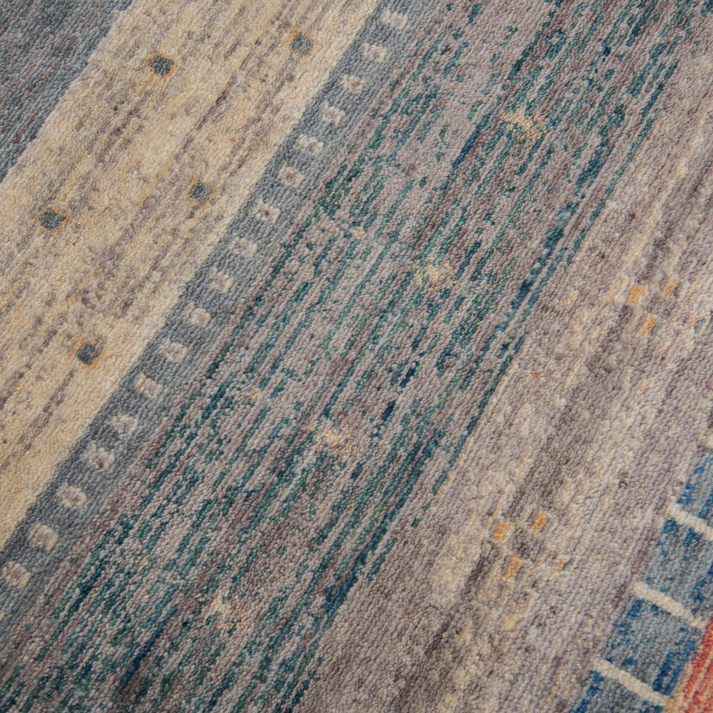 Spectrum SPT212 Gray Hybrid Rug - Rizzy