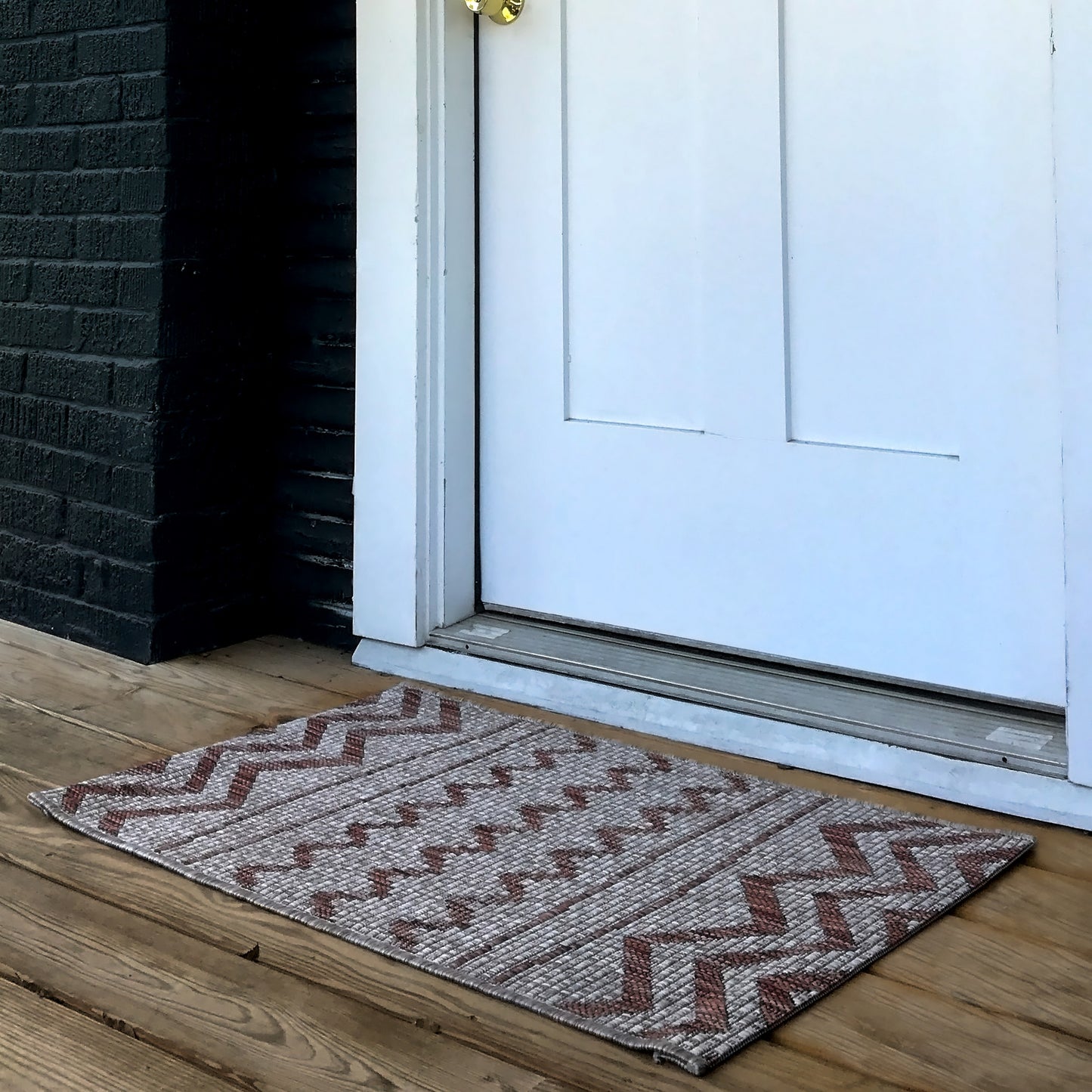 Sunshower-81244 Bohemian/Eclectic Power-Loomed Beige/Red Polypropylene Indoor/Outdoor Area Rug - LR Home