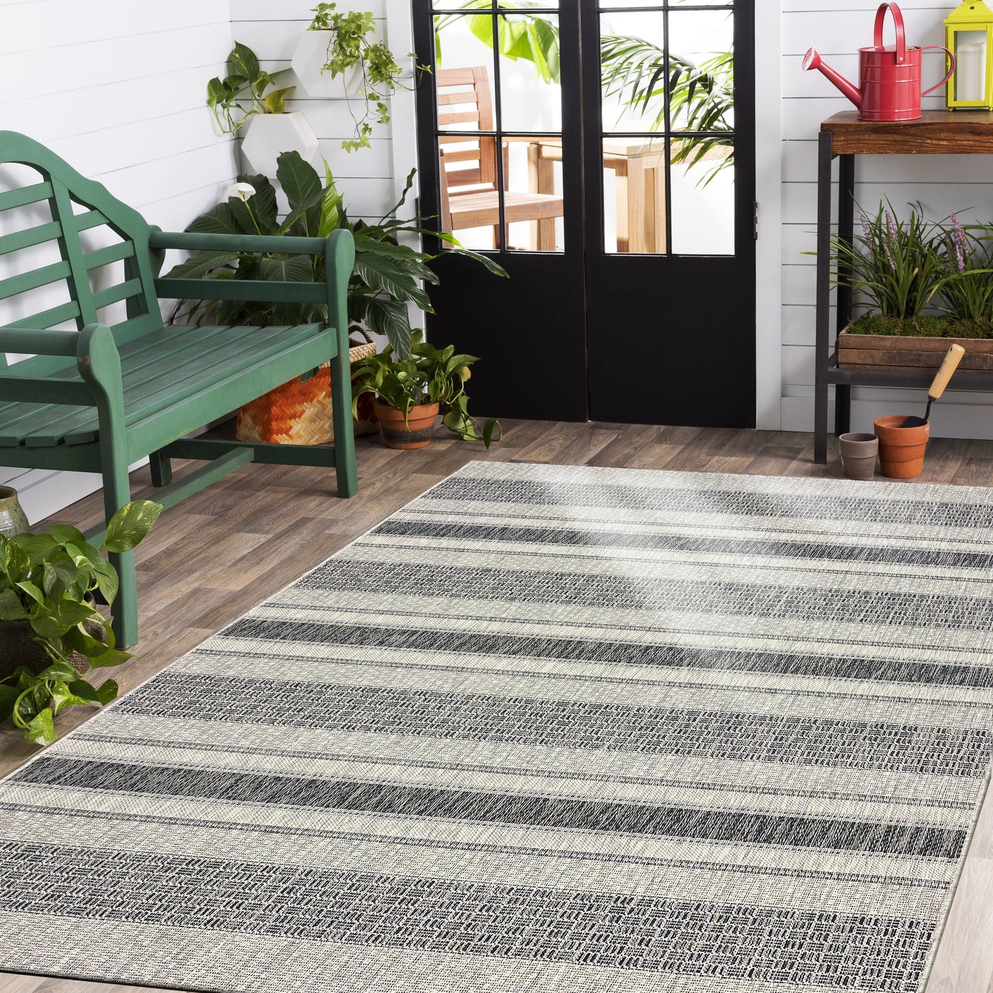 Sunshower-81246 Contemporary Power-Loomed Gray/Black Polypropylene Indoor/Outdoor Area Rug - LR Home