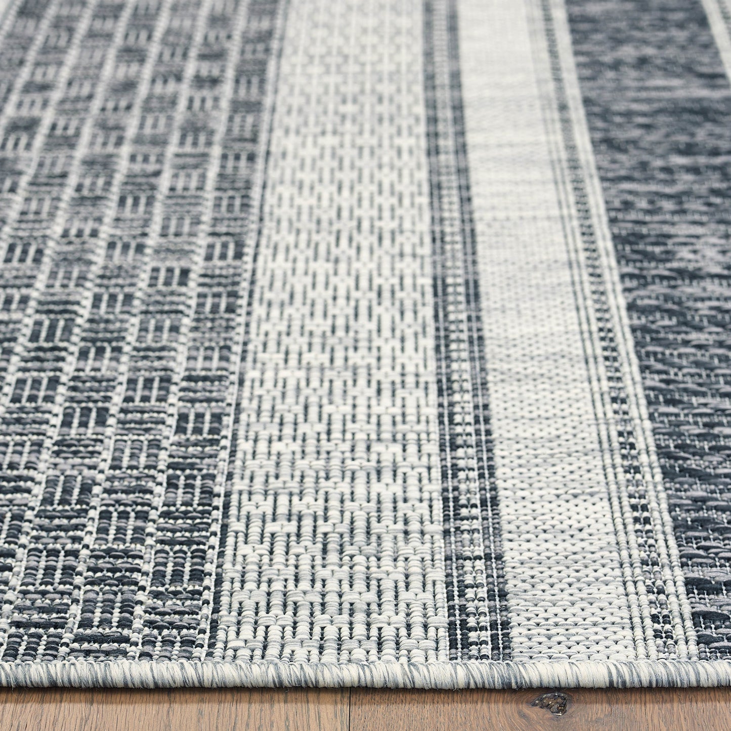 SUNSH-81246 Modern/Contemporary Machine Made Gray/Black Polypropylene Indoor/Outdoor Area Rugs - LR Home