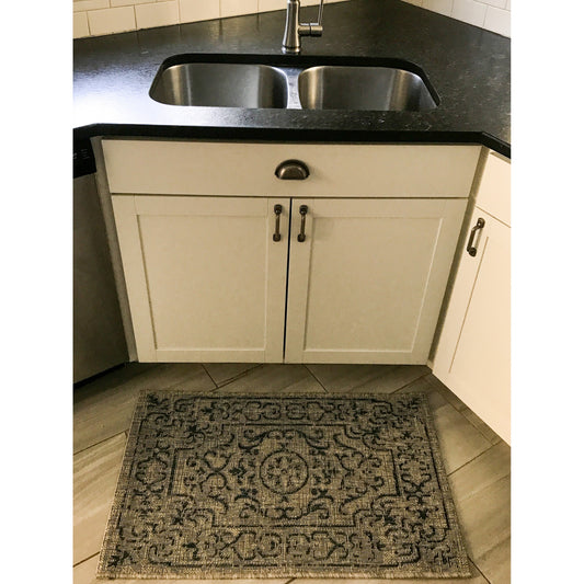 Sunshower-81249 Traditional Power-Loomed Navy/Gray Polypropylene Indoor/Outdoor Area Rug - LR Home