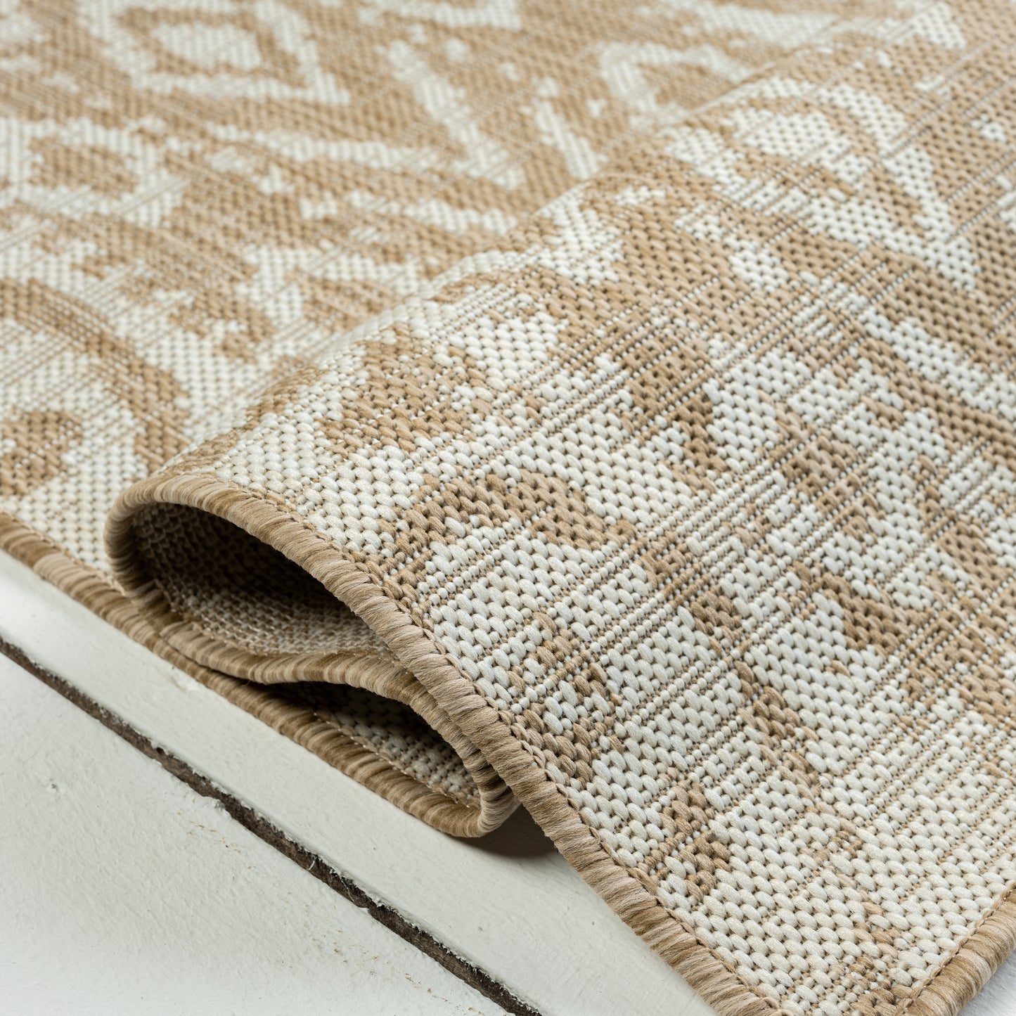 Sunshower-82601 Transitional Power-Loomed Beige/Ivory Polypropylene Indoor/Outdoor Area Rug - LR Home