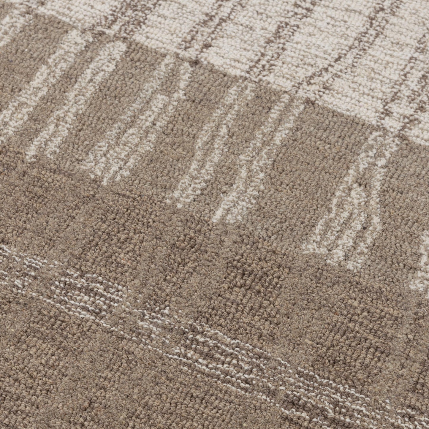 Taylor TAY891 Brown Hand-Tufted Rug - Rizzy