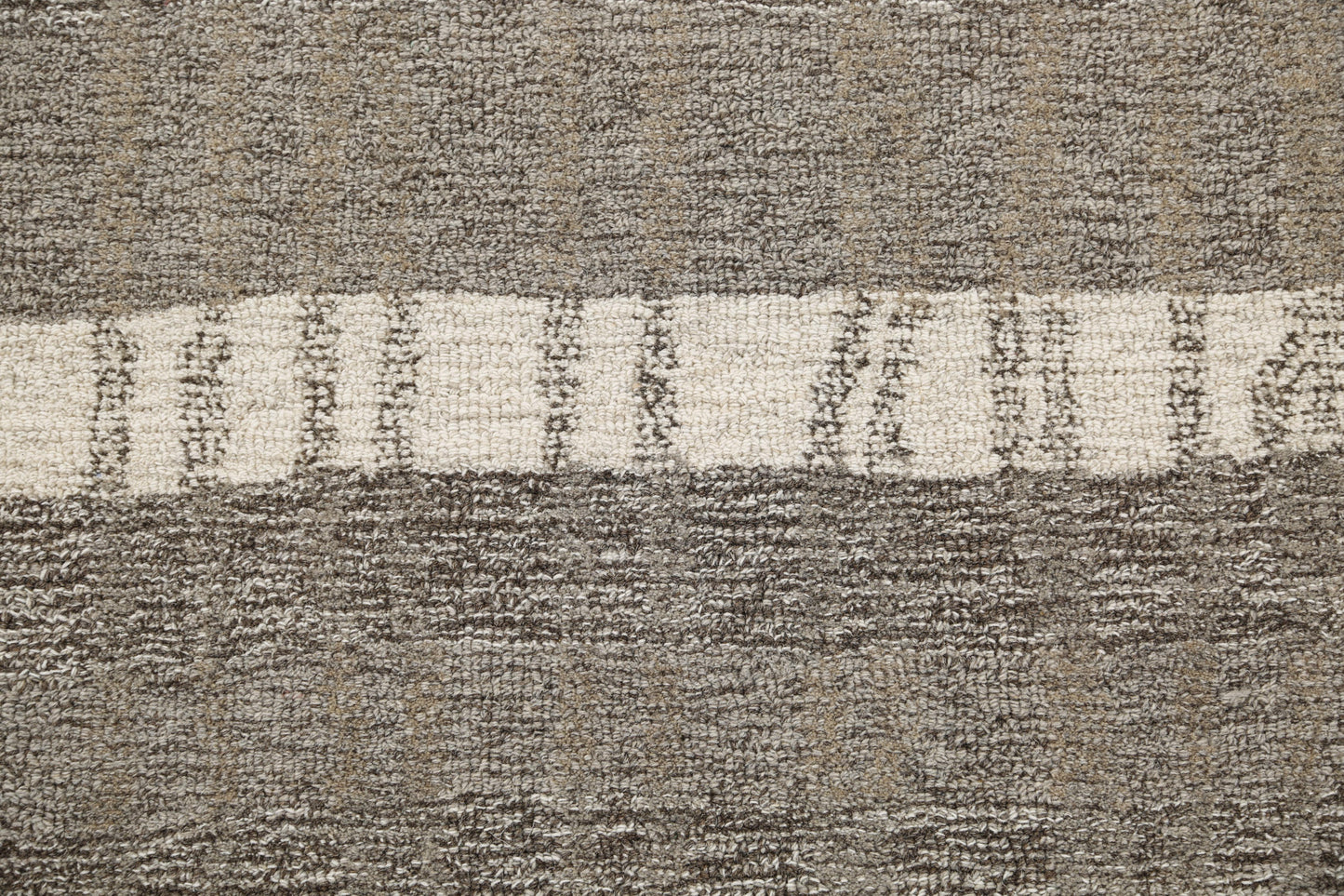 Taylor TAY892 Gray/Natural Hand-Tufted Rug - Rizzy