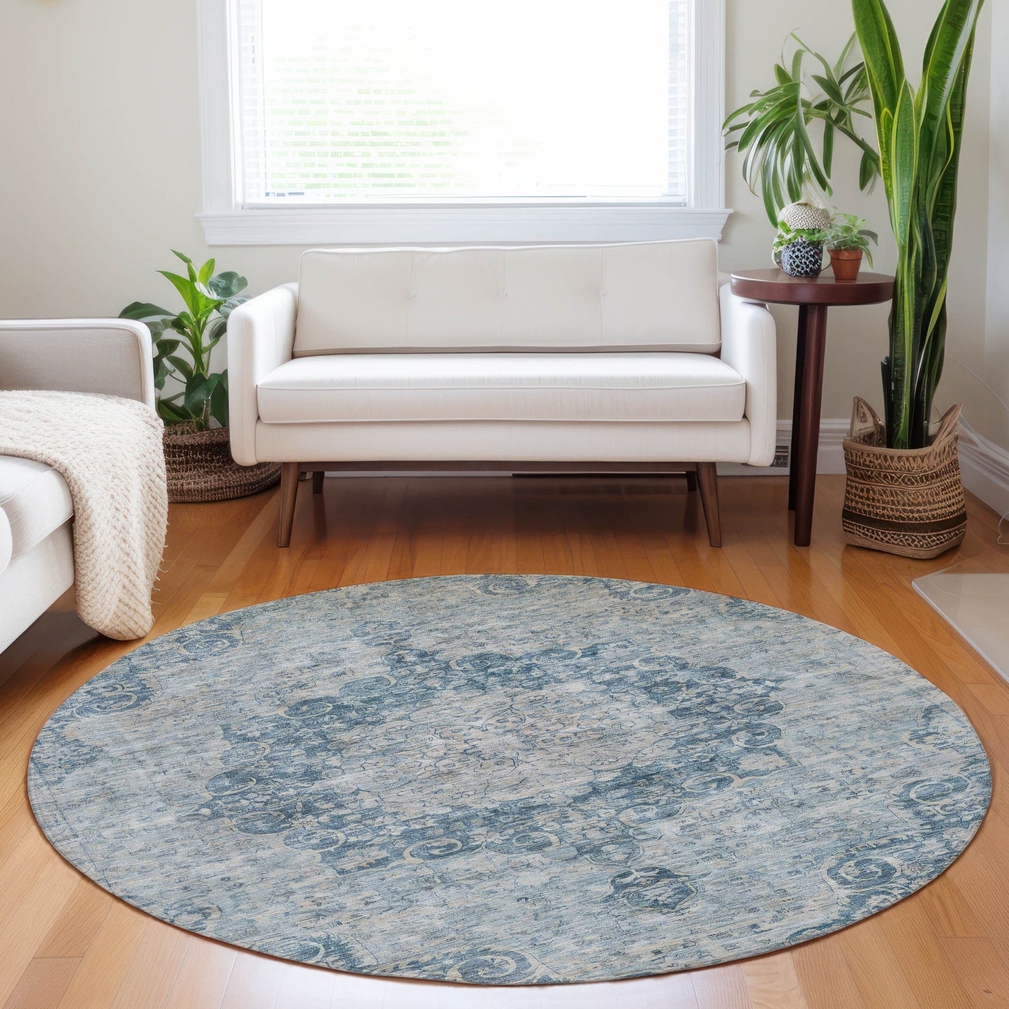 Machine Made Tabrook TB5 Blue - Dalyn Rugs
