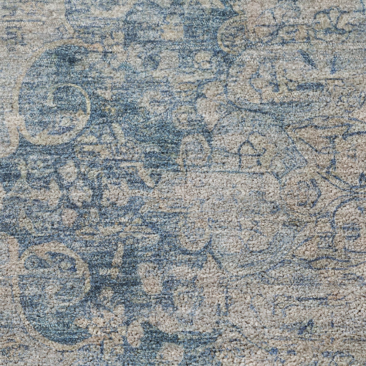 Machine Made Tabrook TB5 Blue - Dalyn Rugs