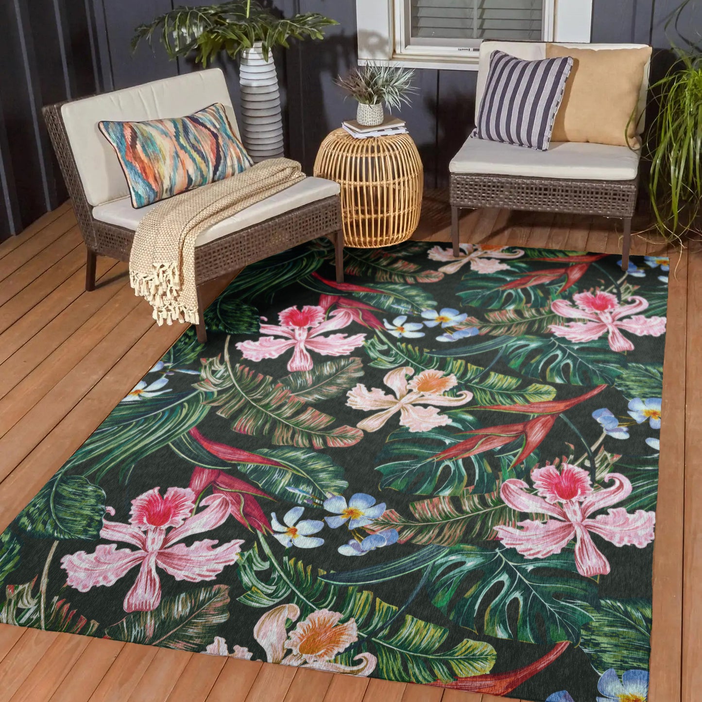 Machine Made Tropics TC6 Black - Dalyn Rugs