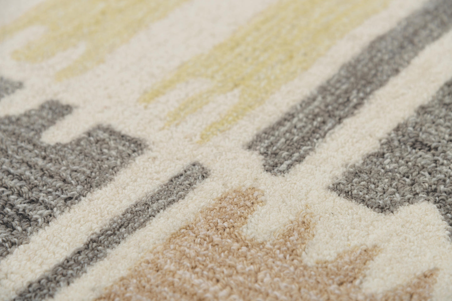 Tetra TET104 Beige Hand-Tufted Rug - Rizzy