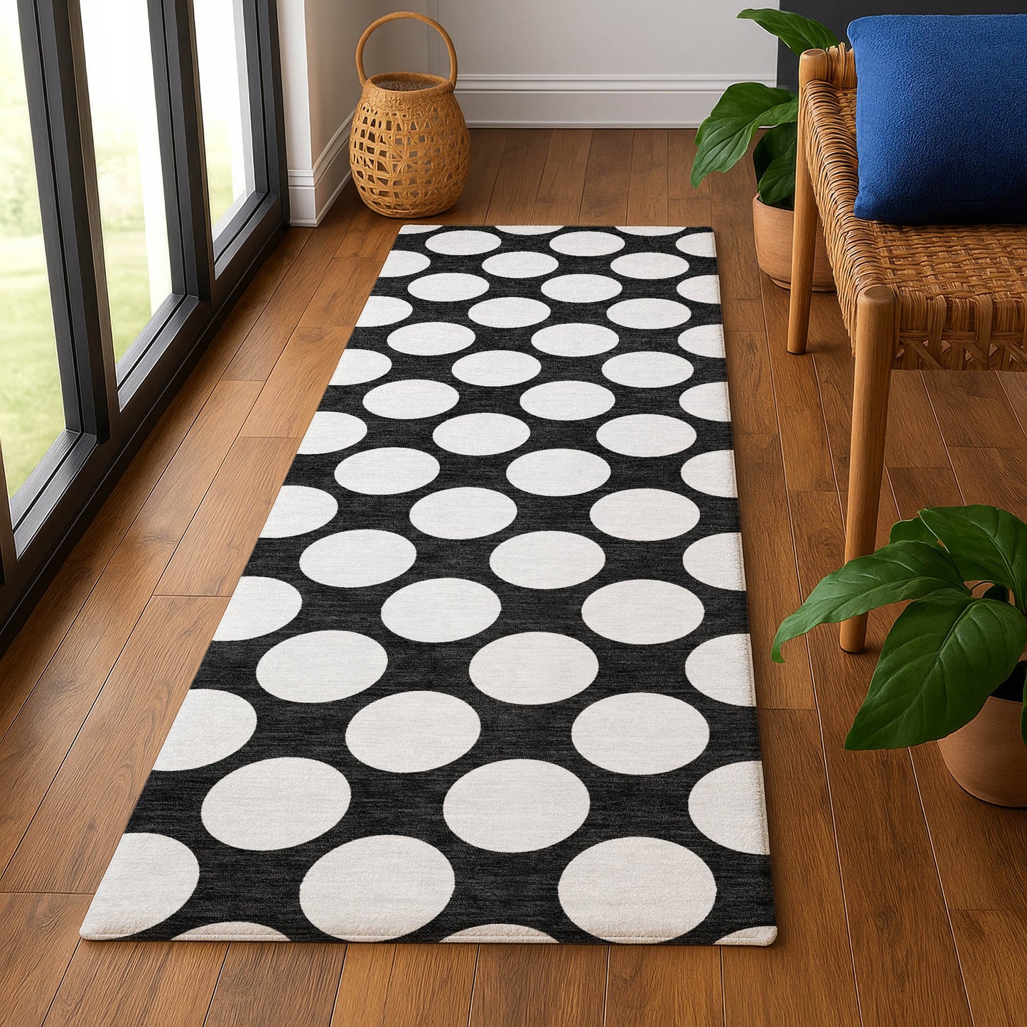 Machine Made The Reserve TR13 Black - Dalyn Rugs
