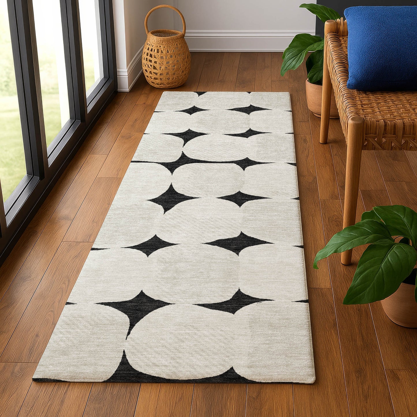 Machine Made The Reserve TR16 Black - Dalyn Rugs