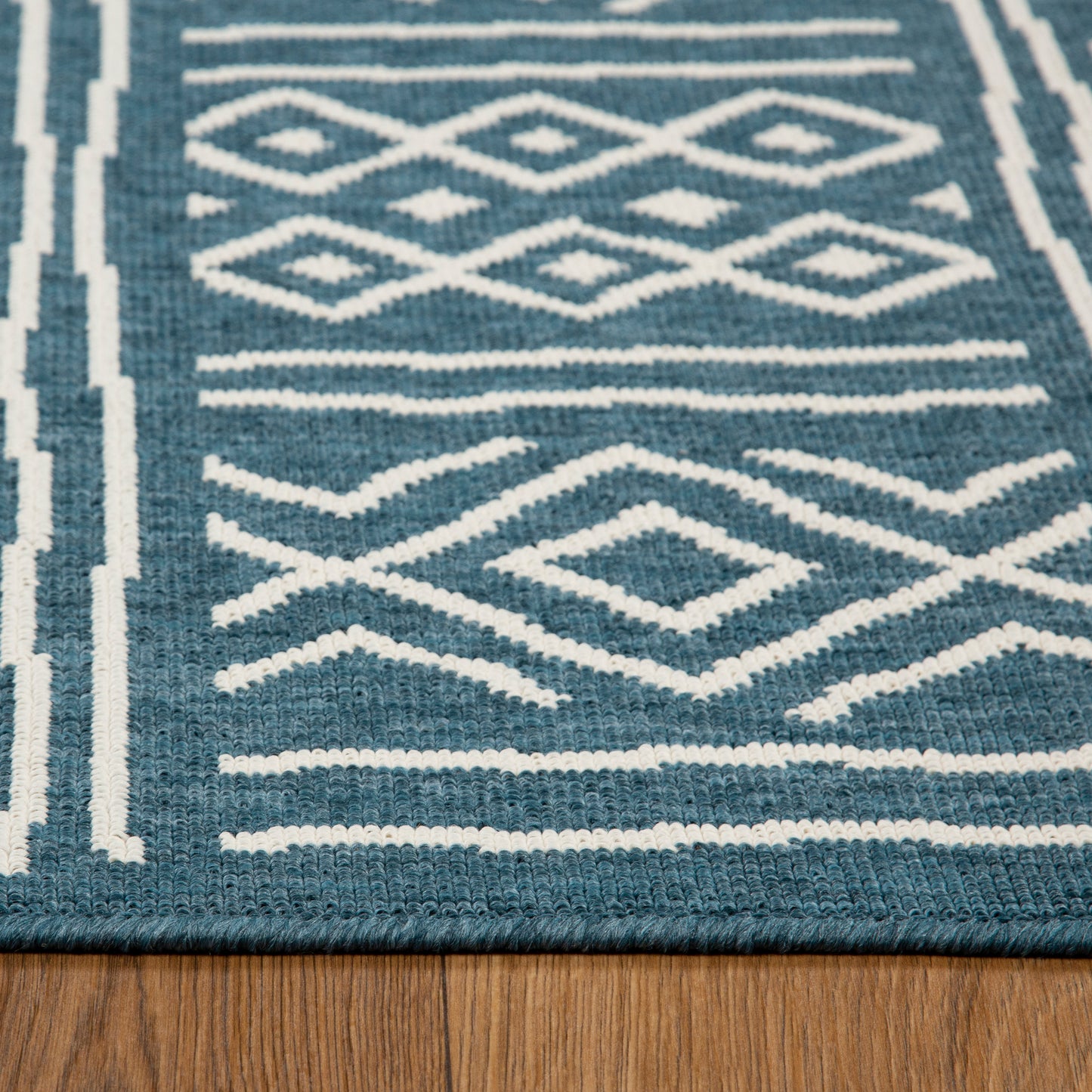 Tribu-82499 Bohemian/Eclectic Power-Loomed Blue/Multi Polypropylene Indoor/Outdoor Area Rug - LR Home