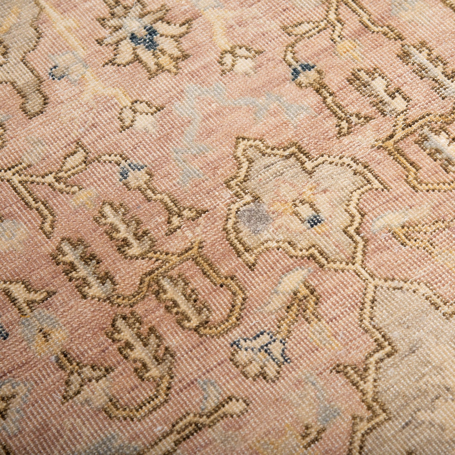 Tuscany TUS711 Dusty Rose Hand Knotted  Rug - Rizzy