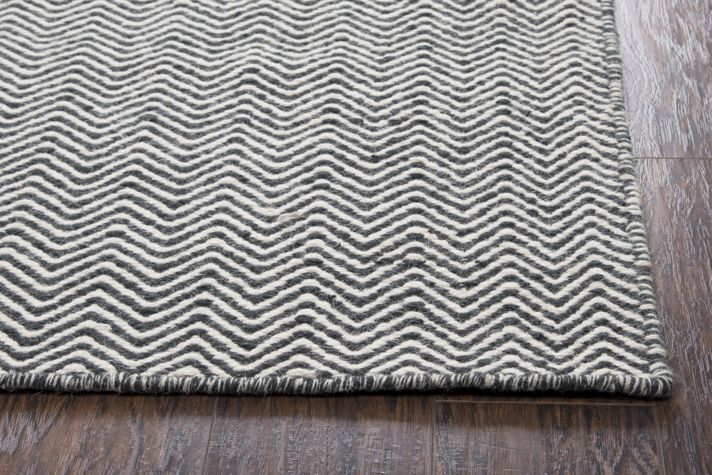 Twist TW2966 Black Hand-Woven Rug - Rizzy