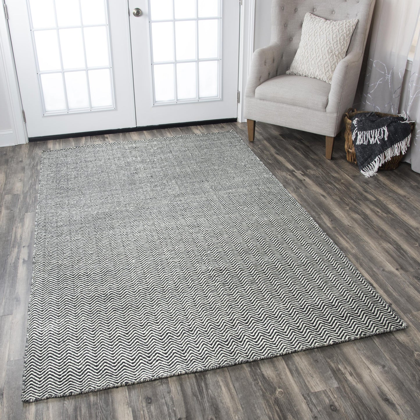 Twist TW2966 Black Hand-Woven Rug - Rizzy