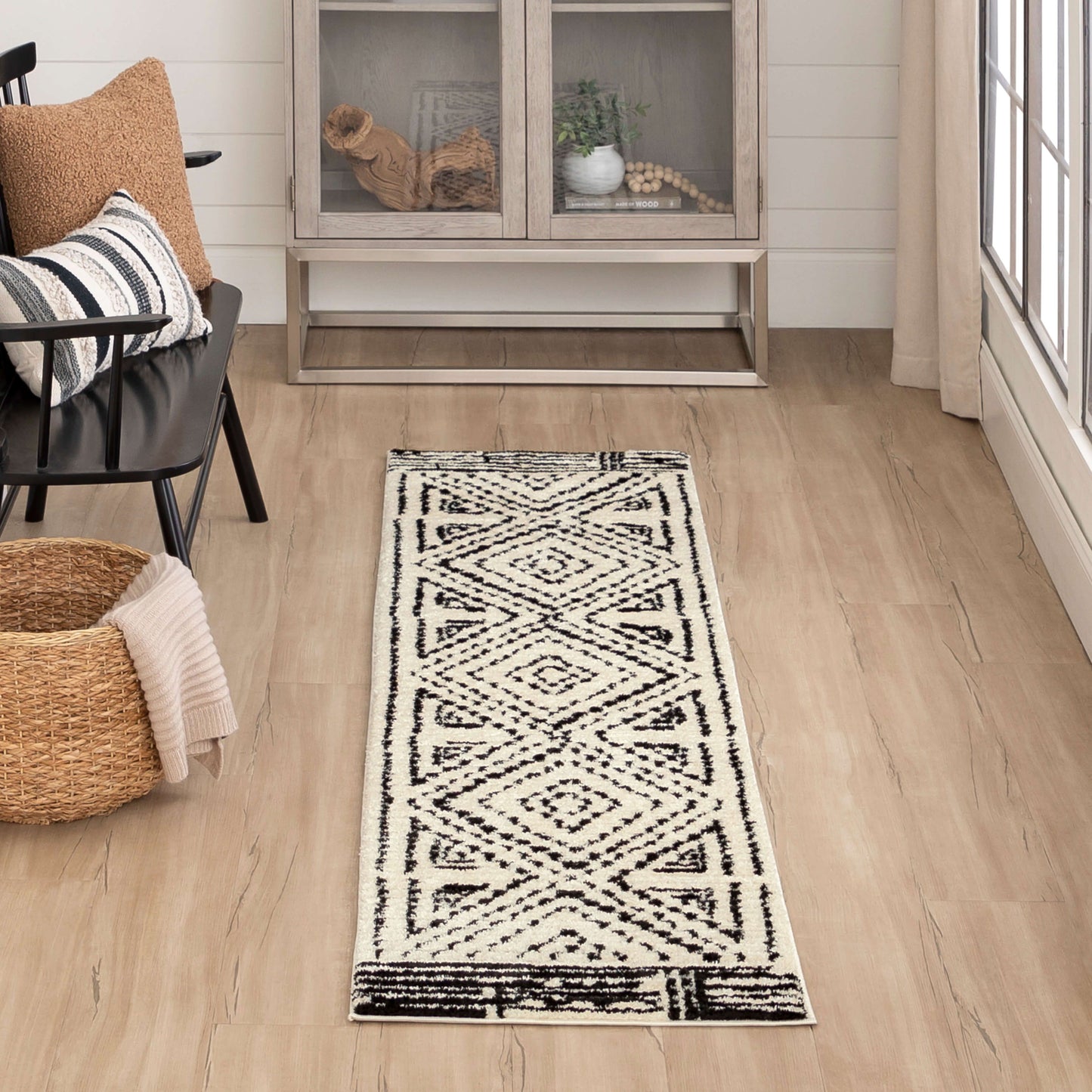 Traverse Four Corners Area Rug - Karastan