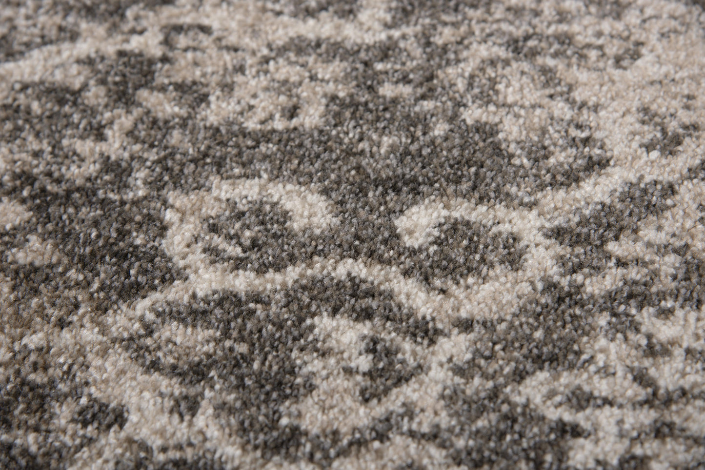 Valencia VCA101 Beige Machine-Made Rug - Rizzy