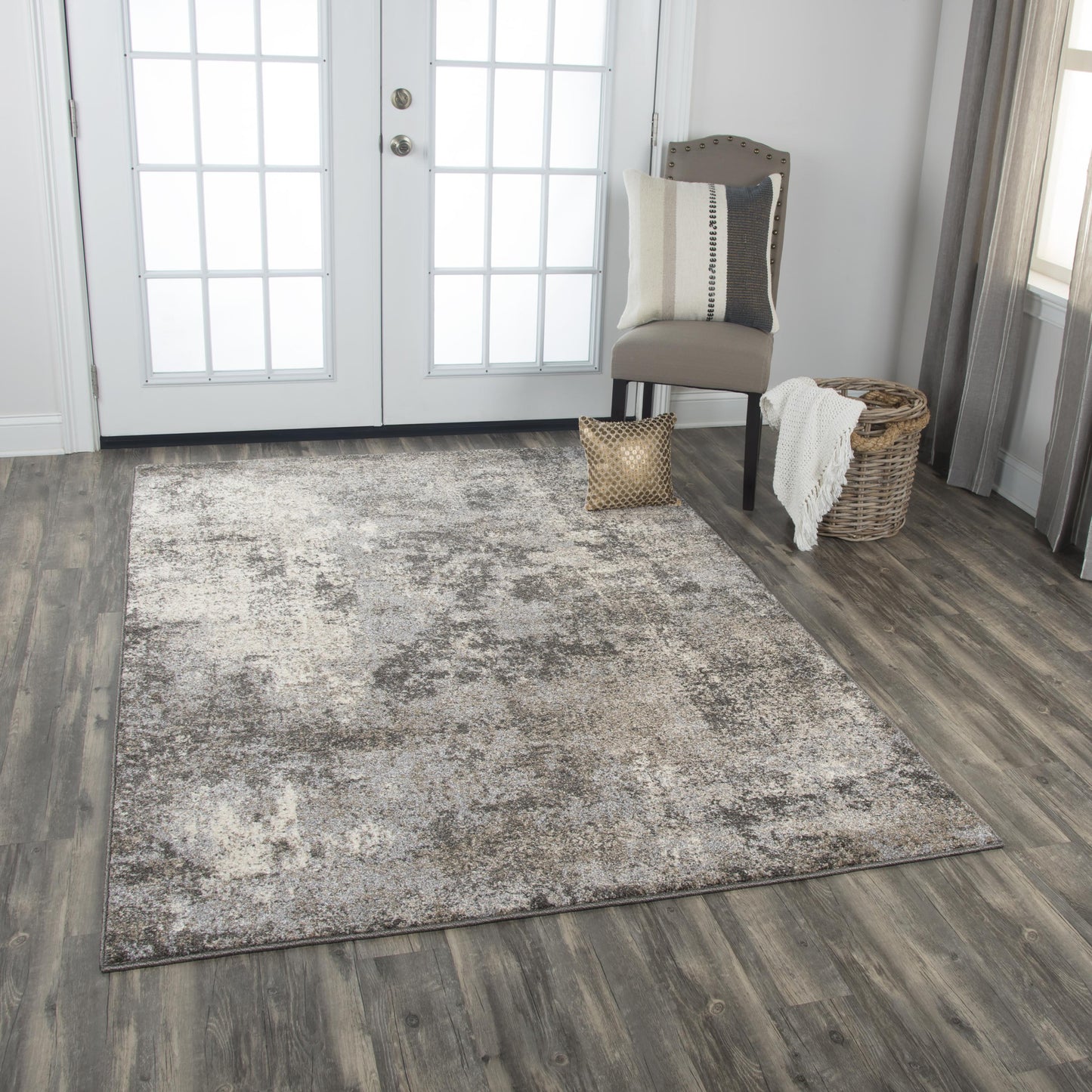 Valencia VCA109 Silver/Gray Machine-Made Rug - Rizzy