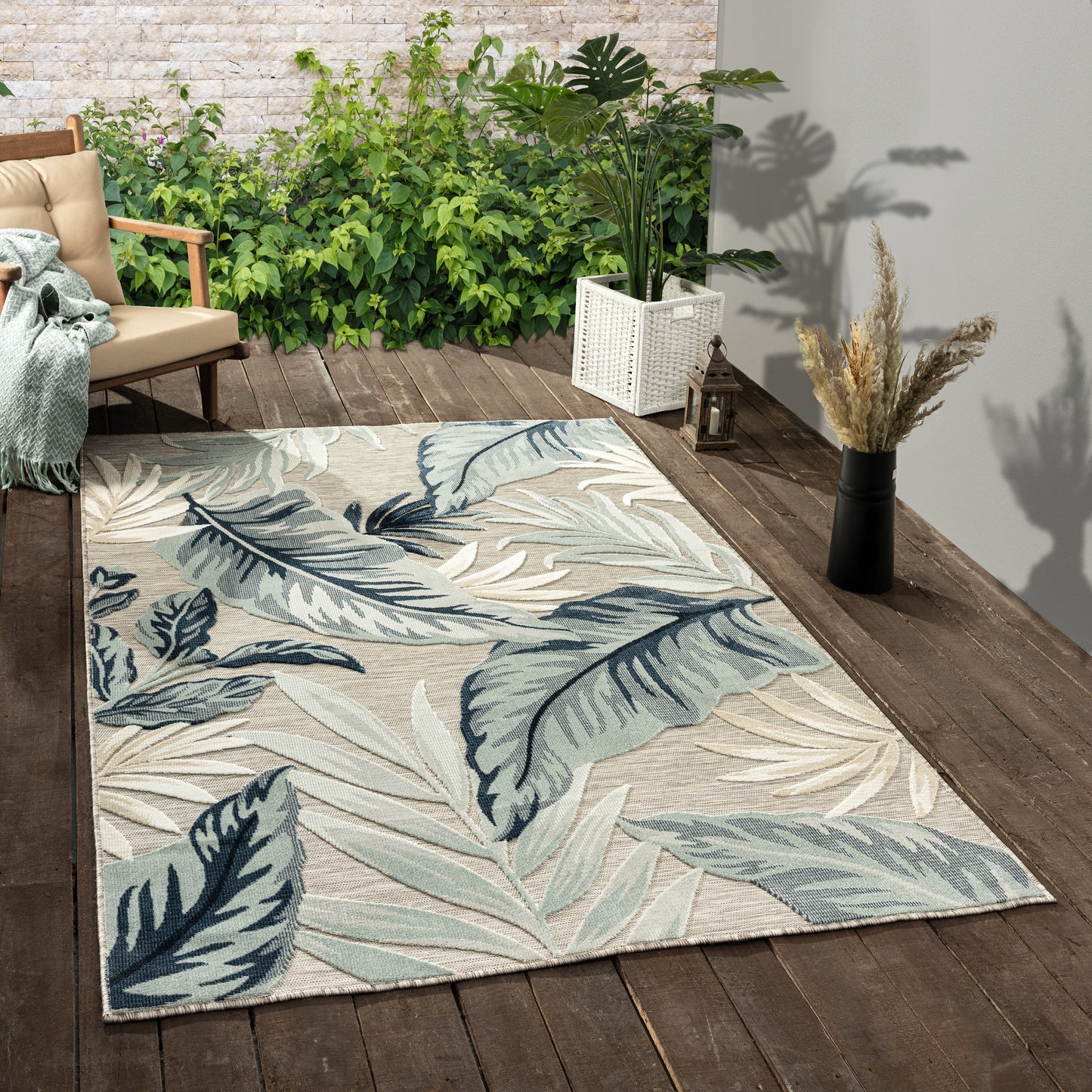 Veranda-82101 Coastal Power-Loomed Beige/Gray Polypropylene Indoor/Outdoor Area Rug - LR Home