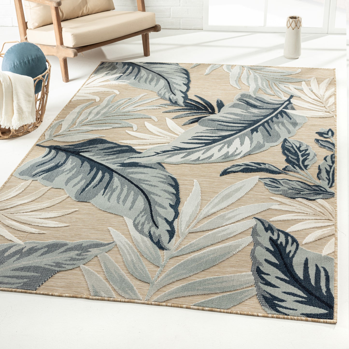 VERND-82101 Tropical Machine Made Navy Blue/Beige/Gray Polypropylene Indoor/Outdoor Area Rugs - LR Home