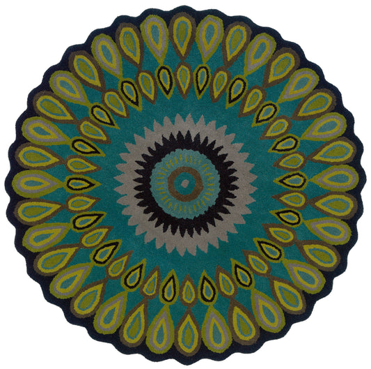 Traditional Peacock Indoor Area Rug - Silo view