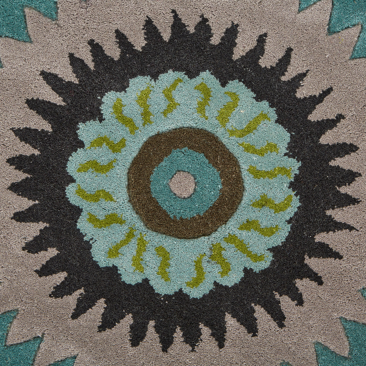 Traditional Peacock Indoor Area Rug - color swatch