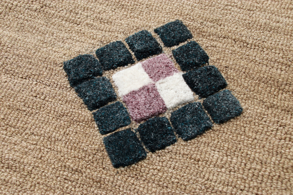 Evette Rios Vibrance Hand Tufted Taupe Geometric Area Rug - color swatch