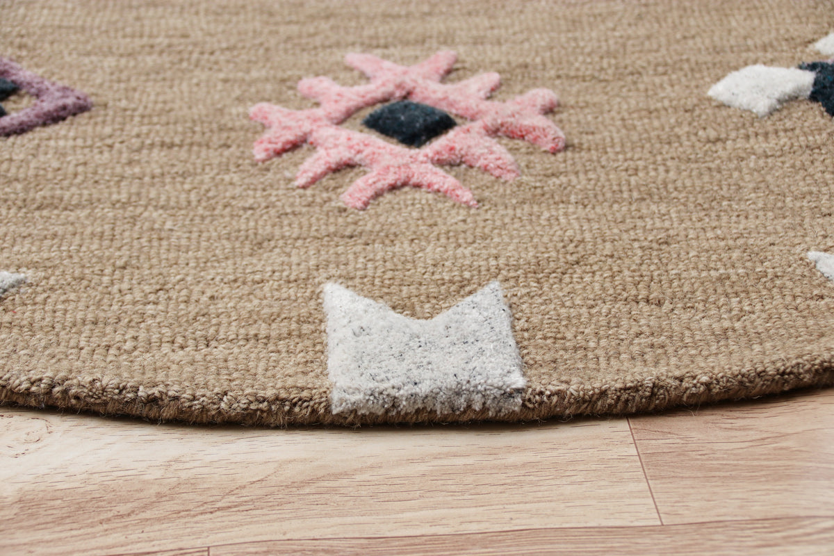 Evette Rios Vibrance Hand Tufted Taupe Geometric Area Rug - side angle view