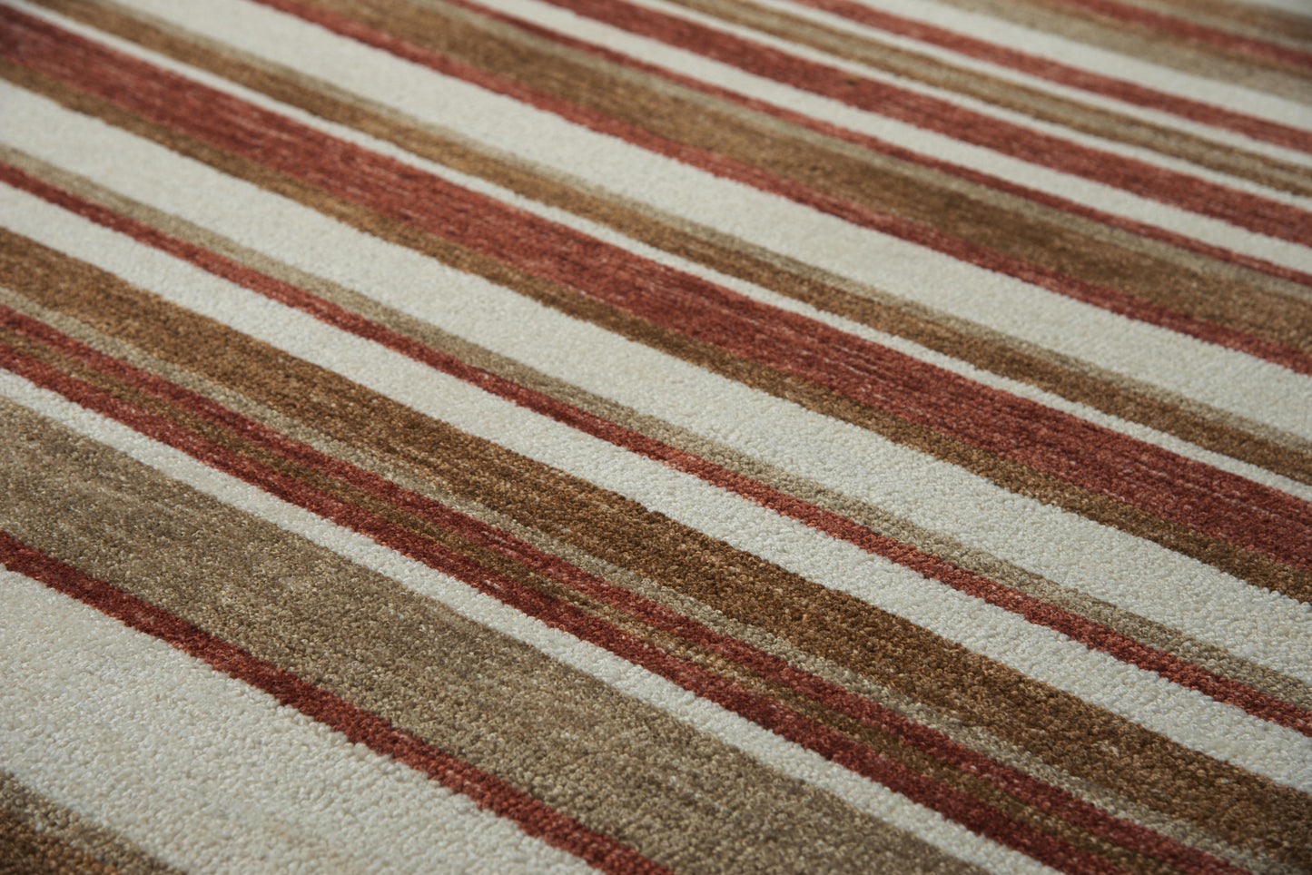 Villa VLA106 Rust Hand-Tufted Rug - Rizzy