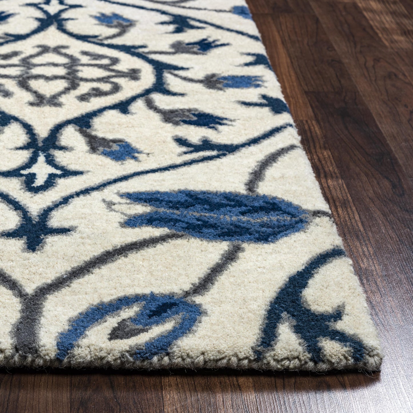 Valintino VN9522 ivory Hand-Tufted Rug - Rizzy