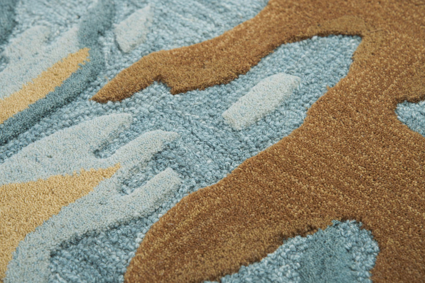 Vogue VOG102 Aqua  Hand Tufted Rug - Rizzy