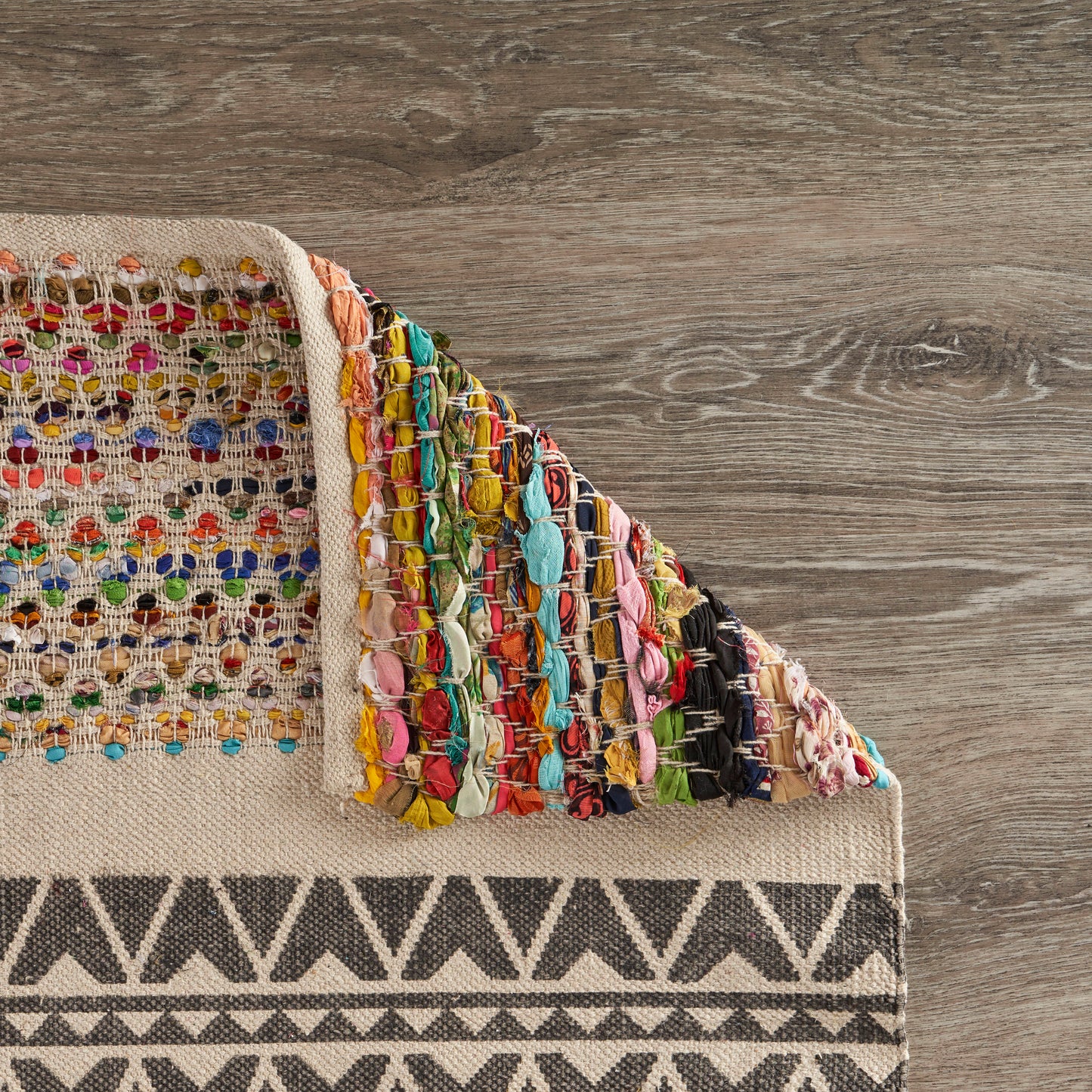 Vogue-04608 Bohemian/Eclectic Handmade Multi/Gray Indoor Area Rug - LR Home