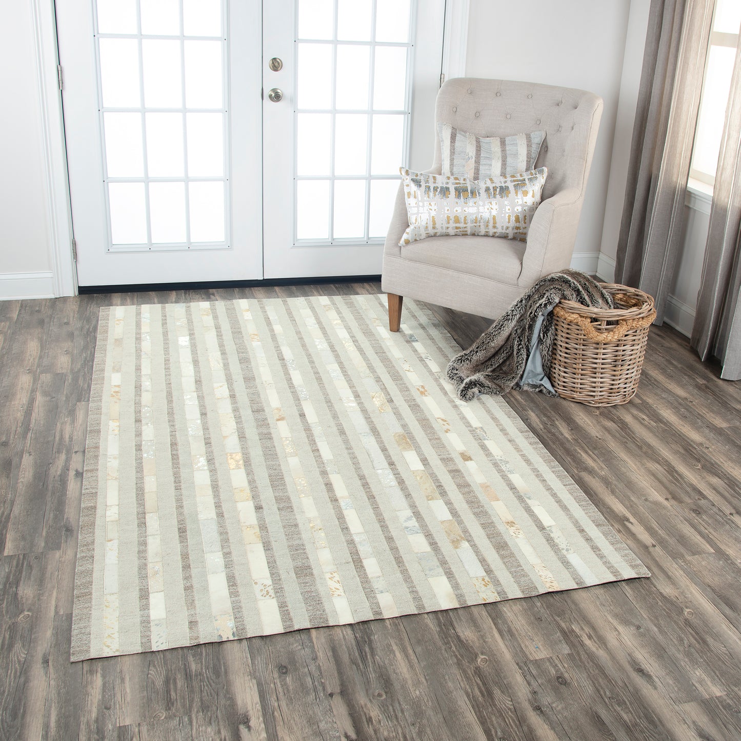 Wild Thing WDT101 Beige Hand-Woven Rug - Rizzy