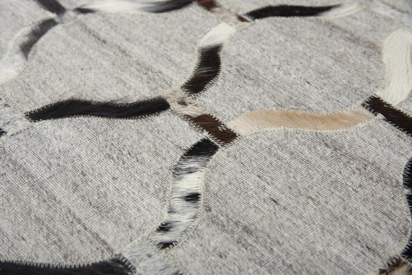 Wild Thing WDT104 Gray Hand-Woven Rug - Rizzy