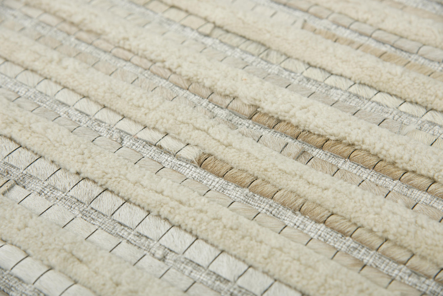 Wild Thing WDT105 Beige Hand-Woven Rug - Rizzy