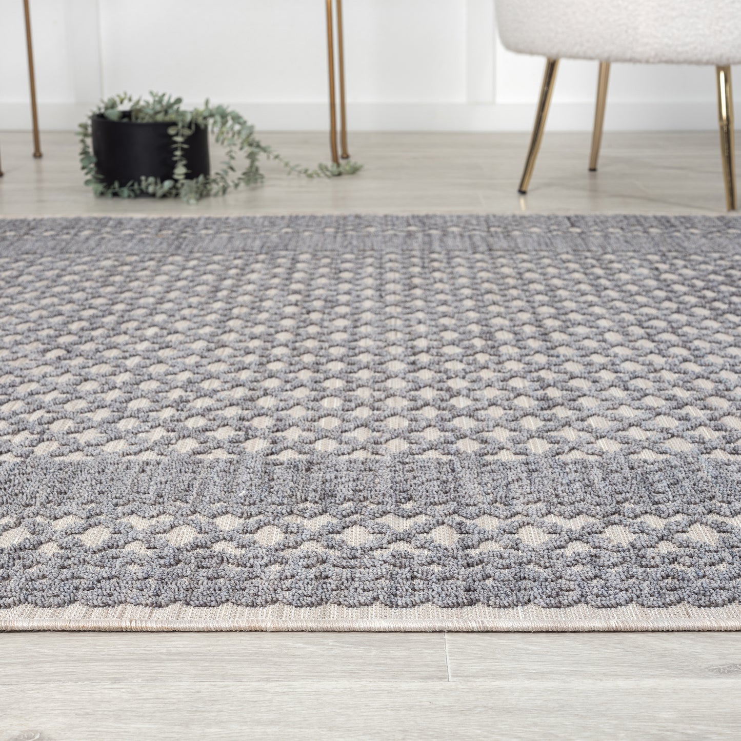 WESTP-82290 Transitional/Casual Machine Made Light Blue PET Yarn Indoor/Outdoor Area Rugs - LR Home