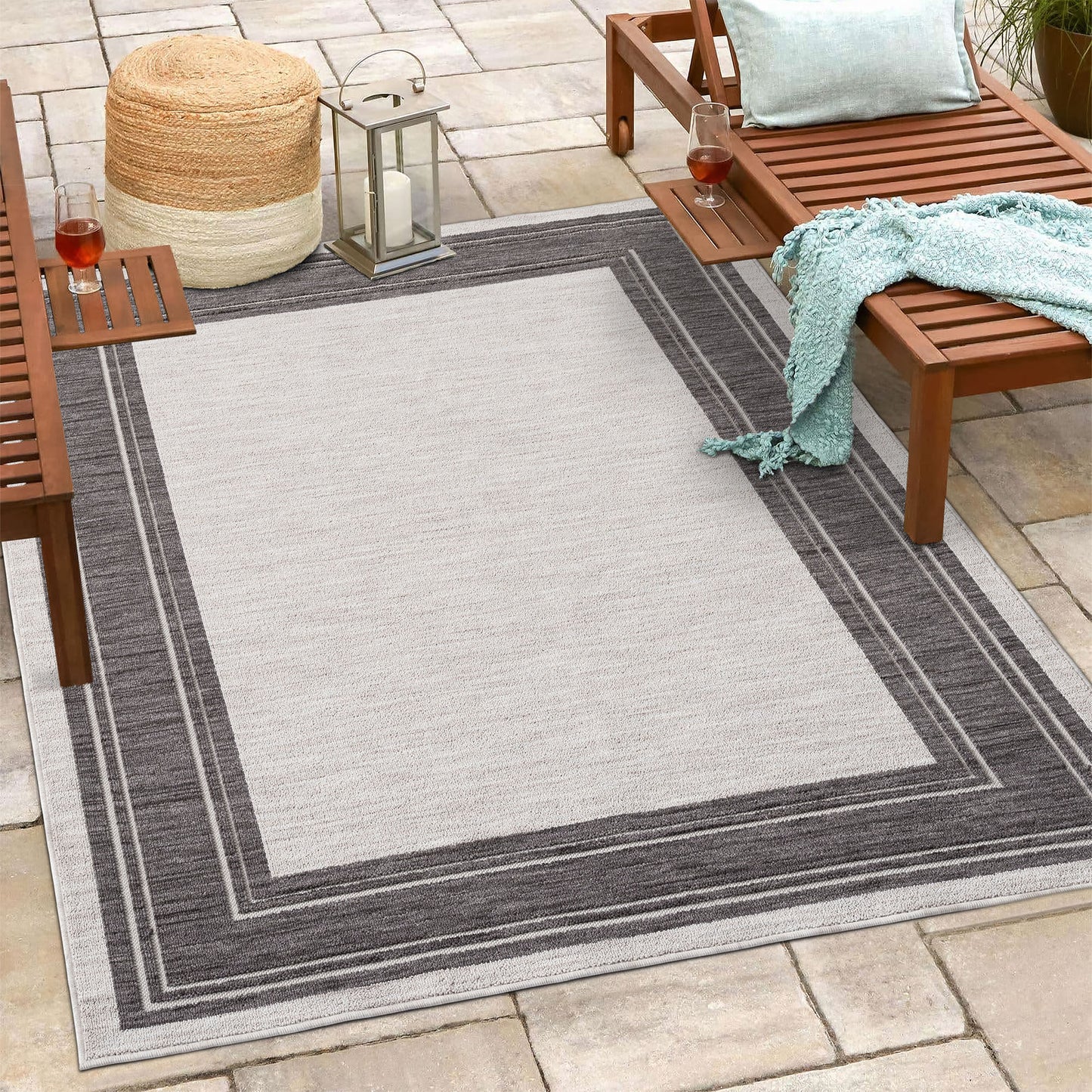 Westport-82297 Casual Power-Loomed Ivory/Gray Polypropylene Indoor/Outdoor Area Rug - LR Home